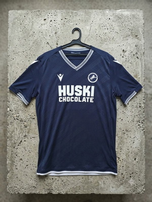 Φανέλα ποδοσφαίρου Millwall FC 2020/21 Macron σαν καινούργια, XXL