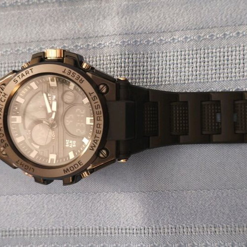 Watch with moon phase and tide phase digital, new, black