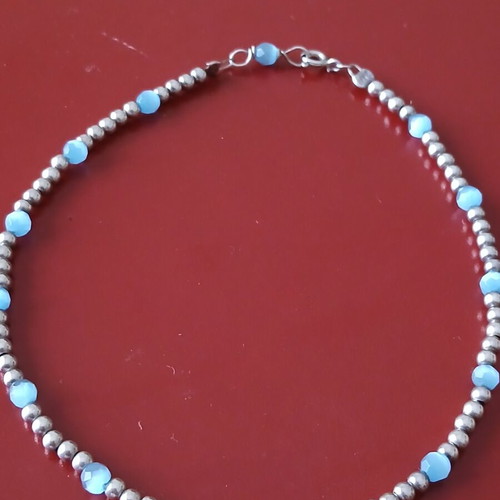 Anklet with 925 silver beads and blue beads, like new, 24 cm diameter