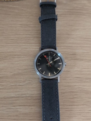 Mondaine 36mm wristwatch
