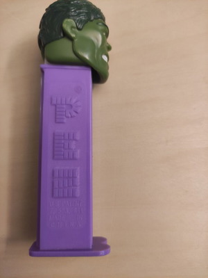 Pez candy dispenser like new