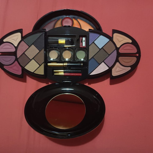 Cosmetics case new
