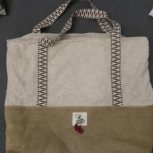Vinge Project Oversized Beach Bag in Crema like new