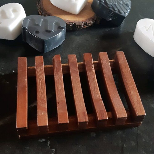 Soap gift set like new with handmade soaps and soap dish
