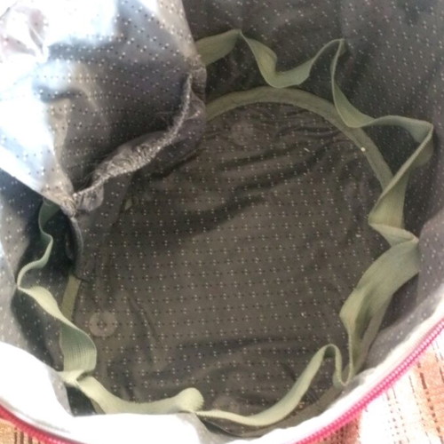 Toiletry bag large capacity red like new