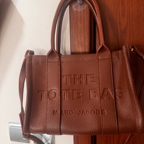 Marc Jacobs The Tote bag like new, brown shoulder bag