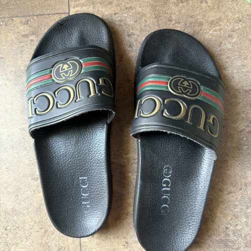 Gucci black slippers size 38