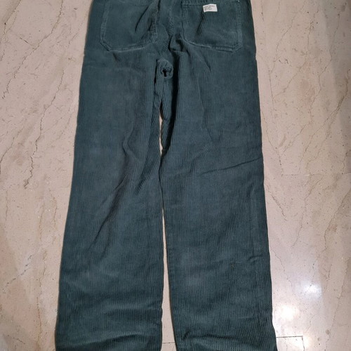 Zara corduroy kids pants used, size 10, olive color