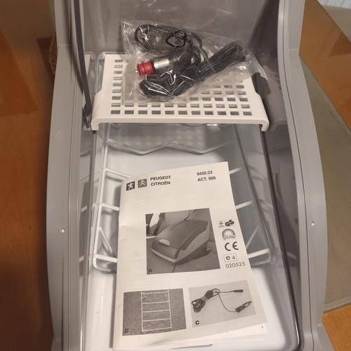 Waeco Car Refrigerator 16V 45W new