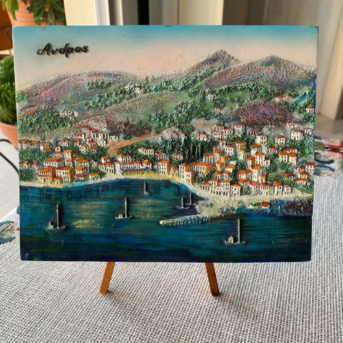 Vintage plaster frame on easel from Andros like new