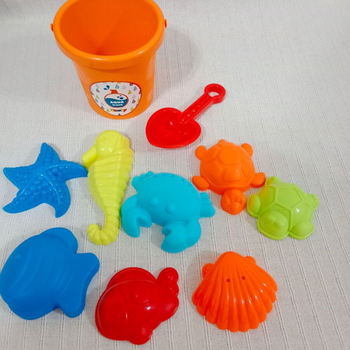 Beach toys like new, pack