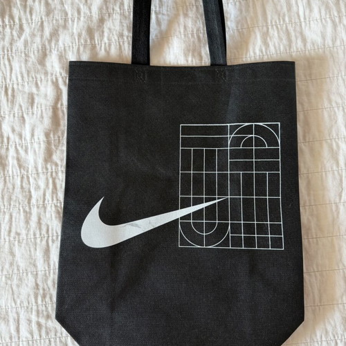 Nike Pro S T-shirt, black, brand new