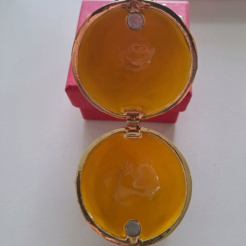 Faberge egg new, opened, height 9cm