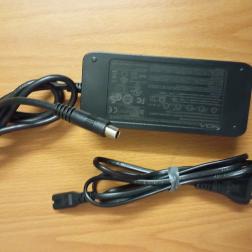 Electric scooter charger 42 volt like new, good working condition