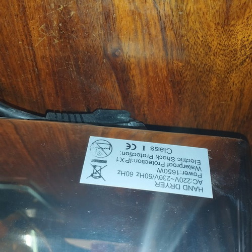 Hand dryer 1650W IP44 inox sensor motion like new