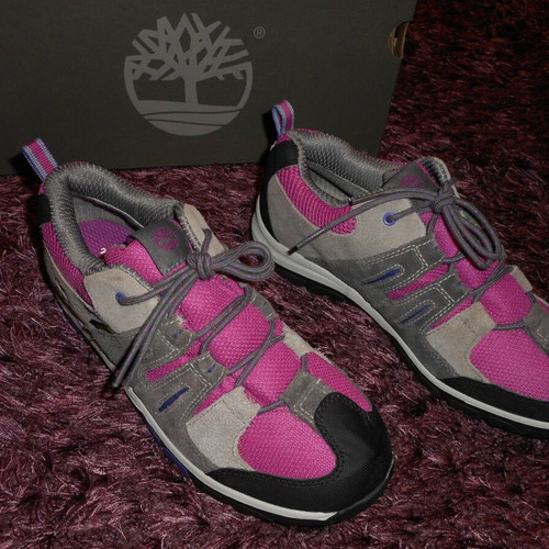 Timberland Gore Tex sports shoes new, size 40, black and pink