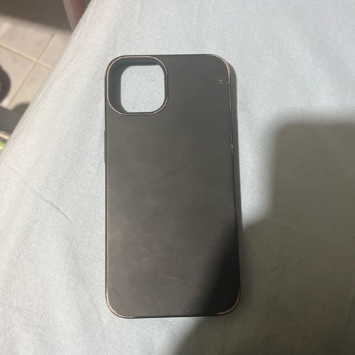 iPhone 13 case used, very good condition
