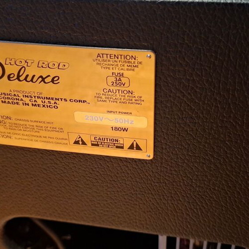 Fender Deluxe Hot Rod 180 W amplifier like new, tube