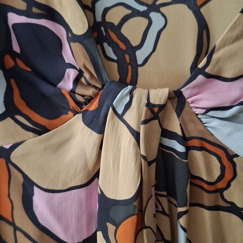 Diane Von Furstenberg vintage mini dress used, colorful, size S