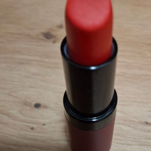 Golden Rose lipstick like new, shades of fuchsia and red
