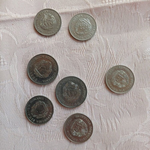 Collectible coins like new, in very good condition
