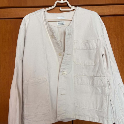 Zara white denim jacket like new, size M