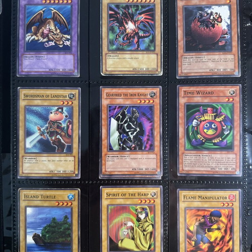 Yugioh Legendary Collection 2010 με Limited Edition κάρτες Αιγύπτιων Θεών σαν καινούργιο