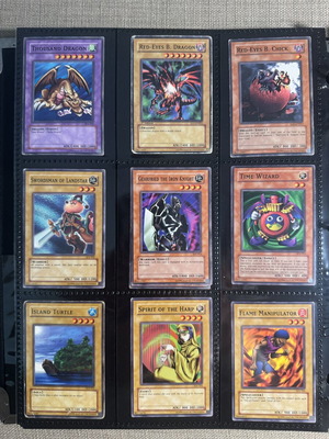 Yugioh Legendary Collection 2010 με Limited Edition κάρτες Αιγύπτιων Θεών σαν καινούργιο
