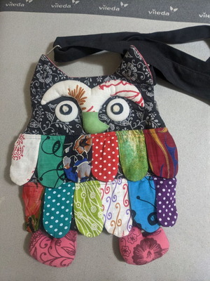 Handmade shoulder bag used with 2 compartments, owl design