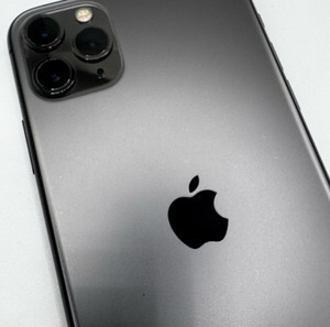 iPhone 11 Pro Max – 64GB – Space Gray – Άριστη Κατάσταση