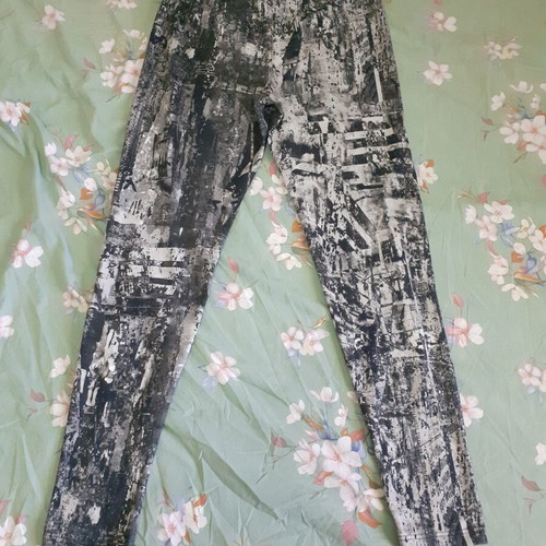 Bodymove leggings size XL like new, grey