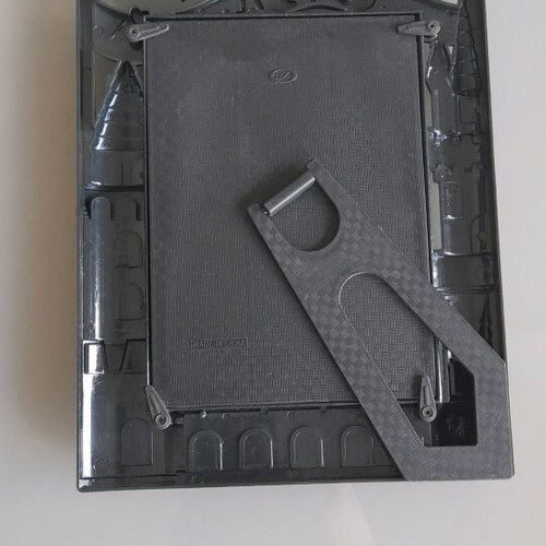 Photo frame castle theme plastic like new