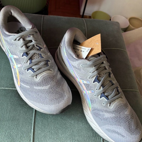 Αθλητικά παπούτσια ASICS GEL-NIMBUS 23 PLATINUM καινούργια, γκρι ασημί, μέγεθος 43,5