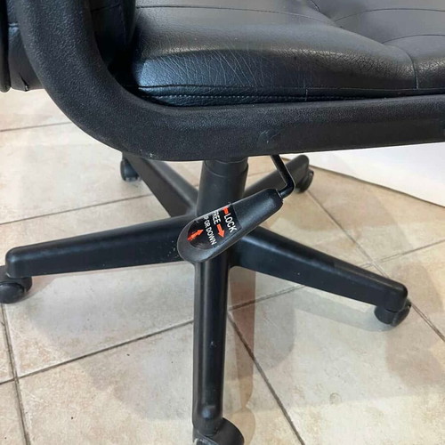 Black office chair with armrests, leatherette, 110x66x50 cm