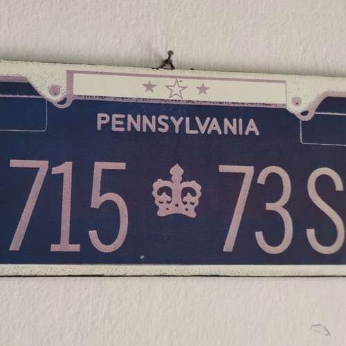 Vintage decorative wall signs set of 3 (Nevada, Pennsylvania & Colorado) like new
