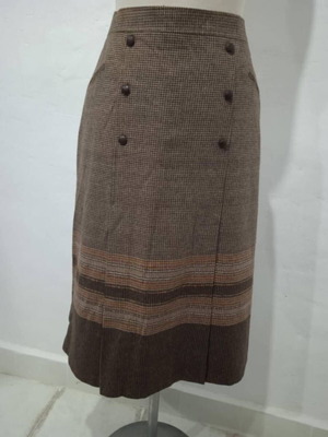 Vintage wool winter skirt 80s new, size 42 (52)