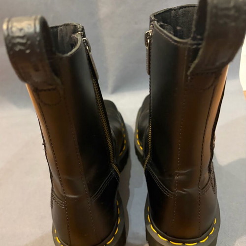 Dr.Martens Amaayah leather ankle boots black size 40 like new