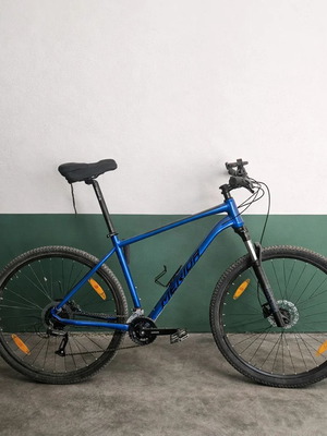 Merida Big.Nine 60-2X 29" 2022 like new trekking bike with disc brakes