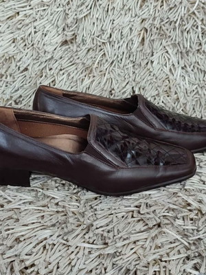 Confort women's leather casual loafers like new, size 40 brown