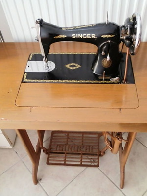 Ραπτομηχανή Singer