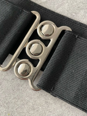 Women's elastic belt H&M like new, black with silver buckle 70 cm