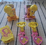 Tweety Bird toy lot