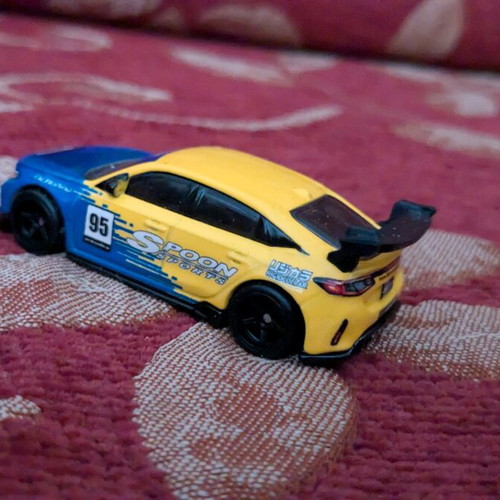 Hot Wheels Premium 2024 Honda Civic Type-R FL5 like new