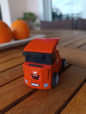 Lego Shell V-Power Ferrari Scuderia truck polybag like new