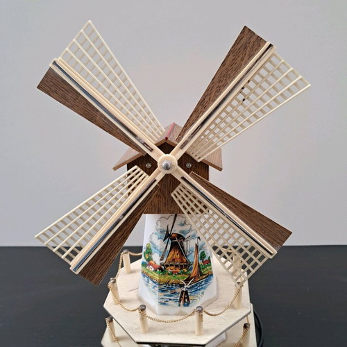 Decorative windmill 1990 like new, height 40cm