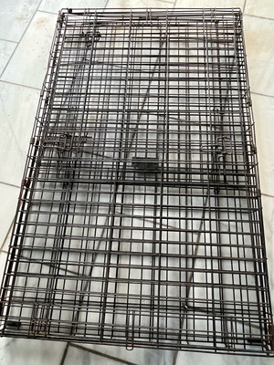 Crate used for pet 75cm x 75cm x 1.20m