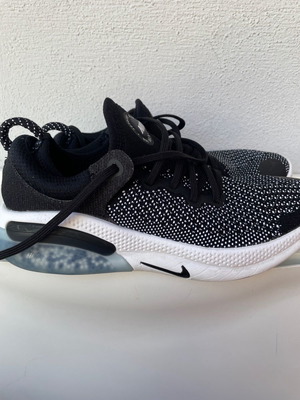Nike Joyride athletic shoes used, size 39