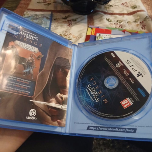 PlayStation 5 and 4 video games pack like new