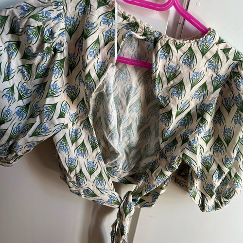 Zara blouse like new, linen, size S with lace details