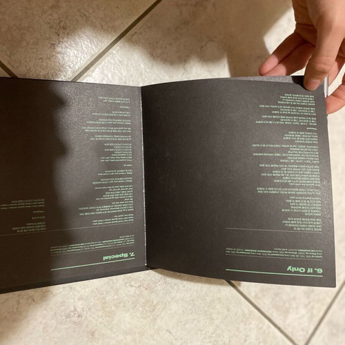 Monsta X The Connect:Deja Vu Ver.2 CD like new, pop